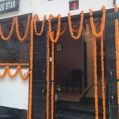 Hotel Blue Star Varanasi Exterior foto